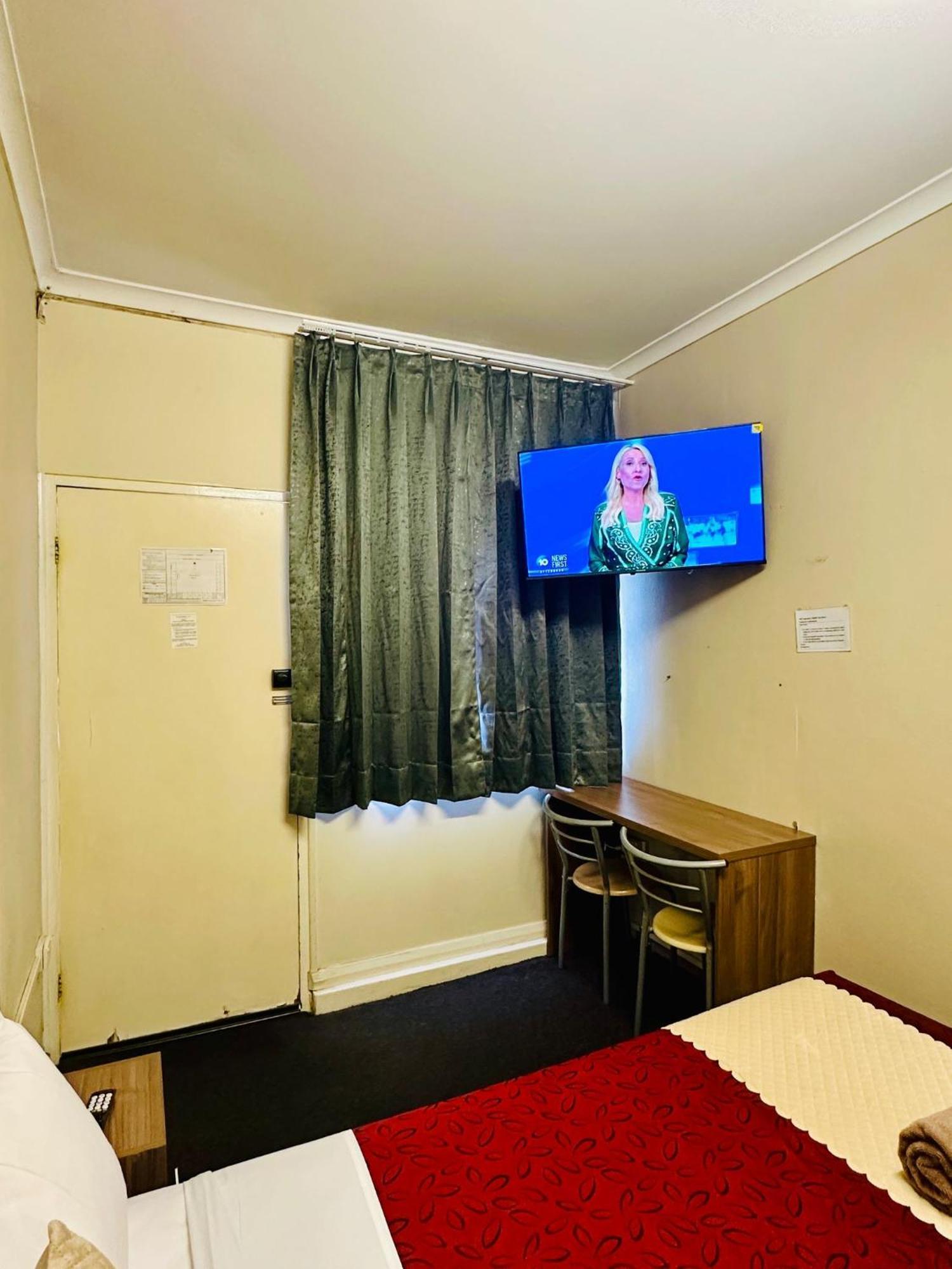 แวตเทิล ทรี โมเทล Motel คูตามันดรา ภายนอก รูปภาพ